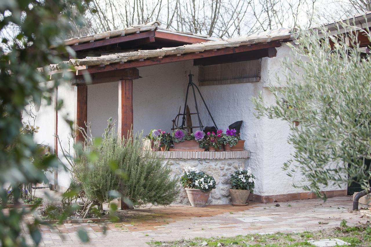 Antico Casale Spezia Pelagalli Aquino Exteriér fotografie